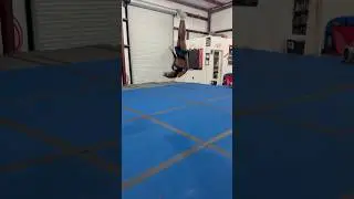 HOW DID SHE NAIL THIS?!!! 🤯🔥 #cheer #shorts #tumbling
