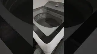 Samsung oversize washer spinning is scary fast - 😃