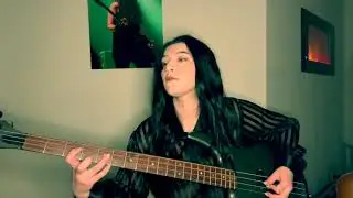 Muse - Hysteria (Bass Cover)
