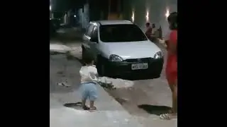 SINOS DA RUA CARRO DO OVO CHEVROLET CORSA SUPER 4 PORTAS (1997-1998) VINHETA