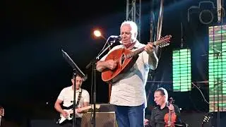 Hsinou Fadli chante son amour pour Bougie