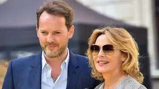 Kim Cattrall marries Russell Thomas in intimate, elegant London wedding (UK) 6/Dec/2025