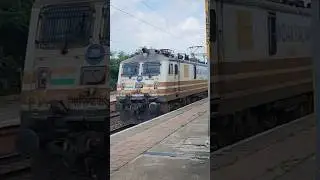 😍 Wap 5 locomotive horn sound indian railways 😍 #shorts