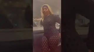 BLACK SHEMALE PLUS SIZE