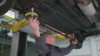 Измерительная система PointX WE180010A для оценки геометрии кузова Opel после повреждения