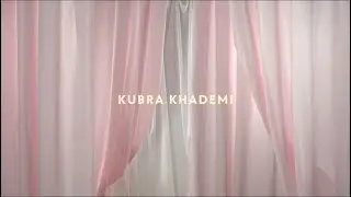 EXPOS&Eacute;E &ndash; Kubra Khademi / Portraits de femmes artistes by MARGAUX BRUGVIN