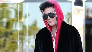 Kris Jenner Gets Out For Holiday Shopping In Calabasas