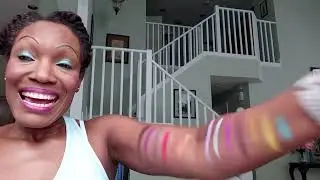 Swatches \ Pinky Rose 80's Baby Palette \ Hooded Eyes