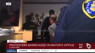 Group barricades inside Mayor Gloria's office, demands meeting over ICE