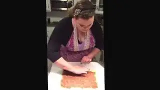 How to roll up pinwheel cookies