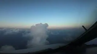 Заход на посадку на аэродром Ираклион.  Approach and landing at Heraklion