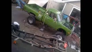 Green - Part 1 - My Datsun 620 Kingcab 4x4 Slideshow KA24E 5-speed Dana 20 t-case & Dana 30