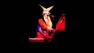 #7 - Someone Saved My Life Tonight - Elton John - Live in Chicago 1986