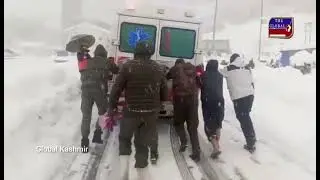 Kulgam Police Rescue Ambulance Amid Heavy Snowfall Under the supervision of National Highway.
