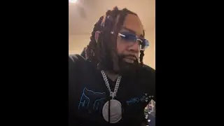 Money Man Giving Free Swipe Game