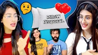 I Propose Beautiful Girl Streamers On Live ft.@PAYALGAMING Pillow Proposal Prank