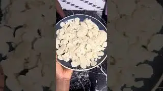 You won&rsquo;t believe what I made with Garri Ijebu.😲 I call it Garri Flakes🔥😋 🤤 Will you be trying?