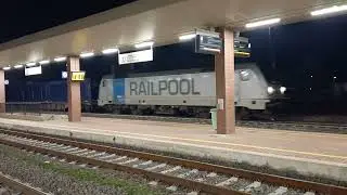 Treno merci railpool con e494 e carri open coils da Terni in arrivo ad Orte nel 2025