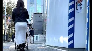 工事中の白いフェンス【A white construction fence】