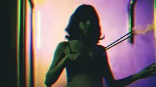 TRIQ - E x t a s e (Visualizer)