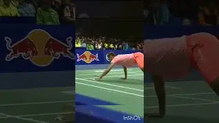 lin dan dives in pain😣😔🏸 #badminton #lindan💭