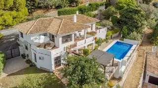 Villa La Rivera &ndash; Spacious Hillside Villa in Mijas with Panoramic Sea & Mountain Views