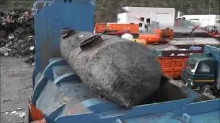 Уничтожение цистерны, пресс-ножницы Taurus 1 000 тонн