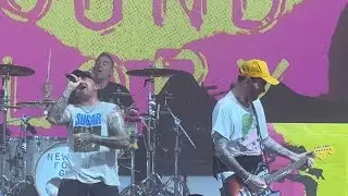 New Found Glory: Dressed to Kill (Live in Cincinnati)
