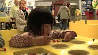 Play at the LEGO store - Dec09, Downtown Disney