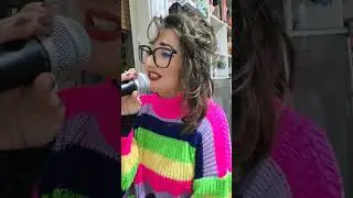 ESIBIZIONISTA Annalisa