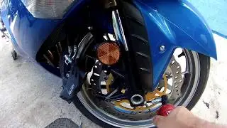 How To Remove Front And Rear Wheels Rims On a Kawasaki Ninja Zx14r 2007 ~ soocoo c30