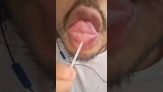 ASMR Lips Lollipop crunchy eating sounds mukbang #youtubeshorts  #shorts