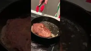 Stockholm Skillet by SKITCHEN - Digunakan Untuk Memasak Steak