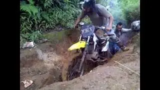 Gunung Putri Lembang / Onestone