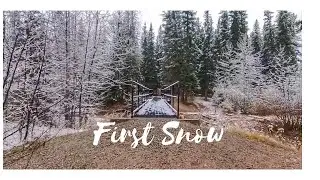 ASMR 🎧 Relaxing walk in the snow at Hardisty Creek, Hinton, Alberta.