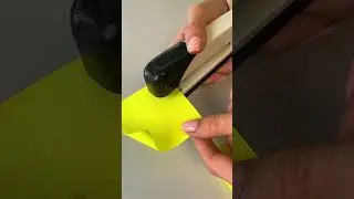 You will NEVER use staplers the same after this hack📋 #office #stapler #lifehacks