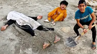 My Brother Bur!ed Dead Body 😰| Ak Ultra Ko Bhaijan Ne Band Kardiya 😱| Pumpi 🥺#trendingnow