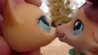 Lps Love Me Like You do