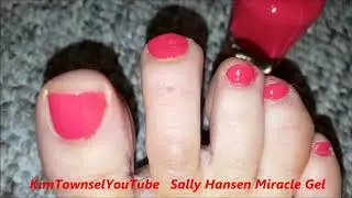 Sally Hansen Miracle Gel Nail Polish | Use and Review |  Kim Townsel