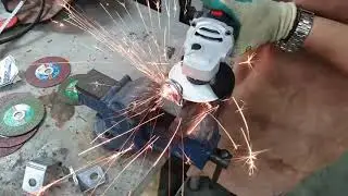 Cutting Padlock