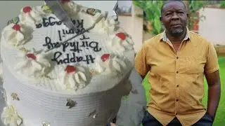 Aromatic entertainment suprised director Kasagga with a birthday cake happy birthday papa🎉🎉