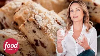 Scones de arándanos y tocino | Consejos de Giada para las fiestas | Food Network Latinoamérica