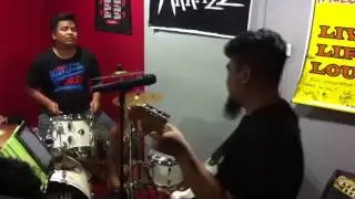 Swee Lee ! I want to see the  Foo Fighters live in Singapore