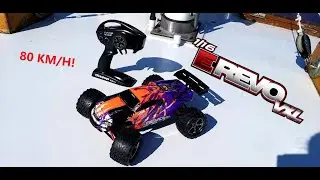 TRAXXAS mini 1/16 E Revo VXL UNBOXING en FIRST DRIVE!