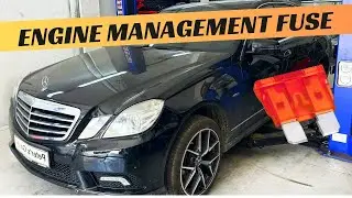 Mercedes W212 Двигатель Блок управления ЭБУ PCM Расположение предохранителя реле Замена E200 E220...