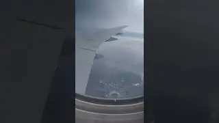 There's a hole on my plane window 😱
