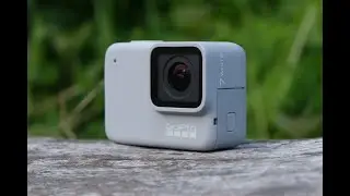 GoPro HERO7.Screen 1080p HD Video 10MP Photos Live Streaming Stabilization