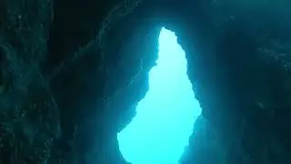 Les grottes d’Arroka et le Gruyère.