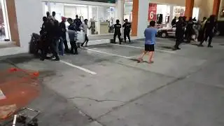 Intento de saqueo a Famsa de Plaza Las Brisas en Veracruz, Ver.