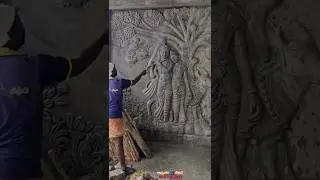 Radha Krishna Mural Art at Koyambedu | Arun Sirpi #muralproject #elevationdesign #artist #cementart